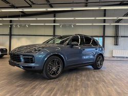Grau Gebraucht 2017 Porsche Cayenne S SUV | 43.650 € (Guter Preis)