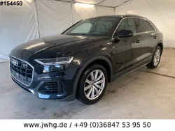 Black metallic Gebraucht 2019 Audi Q8 S-Line SUV | 44.950 € (Superpreis)