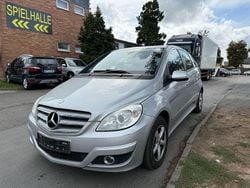 Silber Gebraucht 2008 Mercedes B170 Van / Kleinbus | 1.990 € (Superpreis)