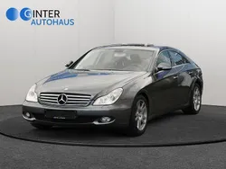 Grau Gebraucht 2006 Mercedes CLS320 Limousine | 11.990 € (Teuer)