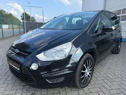 Schwarz Gebraucht 2012 Ford S-MAX Trend Van / Kleinbus | 3.590 €