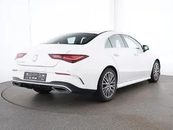 Weiß Gebraucht 2024 Mercedes CLA200 AMG Coupé | 34.900 € (Guter Preis)