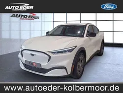 Starweiß Gebraucht 2023 Ford Mustang Mach-E Basis SUV | 32.880 € (Superpreis)