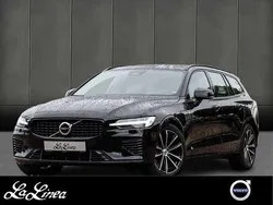 Schwarz Gebraucht 2022 Volvo V60 Plus Kombi | 35.890 € (Guter Preis)