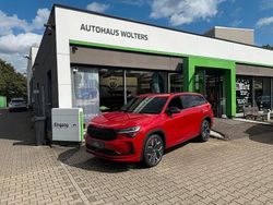 Velvetrot metallic Neu 2025 Skoda Kodiaq SportLine SUV | 56.300 € (Etwas zu teuer)
