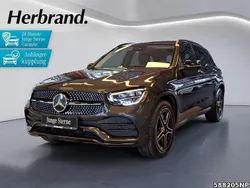Grau Gebraucht 2022 Mercedes GLC220 AMG SUV | 41.890 € (Fairer Preis)