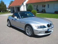 Silber Gebraucht 2003 BMW Z3 Sport Line Cabrio | 31.000 €