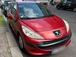 Rot Gebraucht 2006 Peugeot 207 Limousine | 999 € (Fairer Preis)