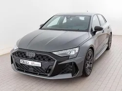 Daytonagrau perleffekt Neu 2025 Audi RS3 Kleinwagen | 79.545 €