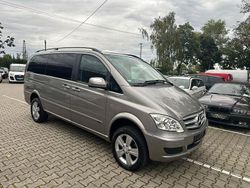 Silber Gebraucht 2011 Mercedes Viano Edition Van / Kleinbus | 16.300 € (Fairer Preis)