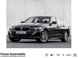 Grau Gebraucht 2022 BMW 320e Sport Line Limousine | 28.990 € (Guter Preis)