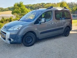 Beige Gebraucht 2009 Peugeot Partner Tepee Van / Kleinbus | 5.500 € (Fairer Preis)