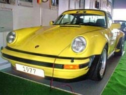 Gelb Gebraucht 1977 Porsche 911 | 290.000 €