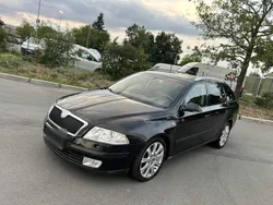 Schwarz Gebraucht 2008 Skoda Octavia Kombi | 2.000 € (Superpreis)