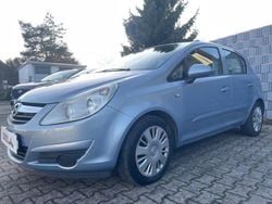 Blau Gebraucht 2006 Opel Corsa Edition Kleinwagen | 5.690 € (Etwas zu teuer)