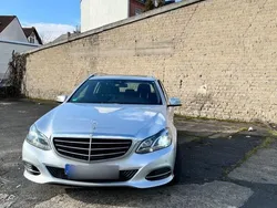 Silber Gebraucht 2016 Mercedes E220 Kombi | 13.899 € (Fairer Preis)