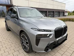 Grau Gebraucht 2023 BMW X7 M Sport SUV | 89.900 €