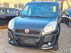 Schwarz Gebraucht 2014 Fiat Doblò Van / Kleinbus | 4.299 € (Guter Preis)