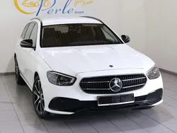 Polarweiss Gebraucht 2021 Mercedes E220 Avantgarde Kombi | 32.490 € (Fairer Preis)