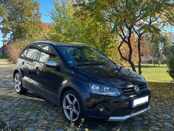 Schwarz Gebraucht 2012 VW Polo Cross Kleinwagen | 5.000 €