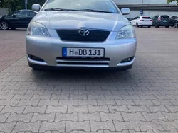 Silber Gebraucht 2003 Toyota Corolla Kleinwagen | 3.300 € (Etwas zu teuer)