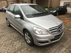 Mercedes B180