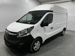 Casablancaweiss Gebraucht 2019 Opel Vivaro Van | 15.490 € (Etwas zu teuer)