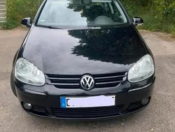 Schwarz Gebraucht 2006 VW Golf V Kleinwagen | 1.850 € (Fairer Preis)