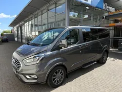 Grau Gebraucht 2019 Ford Tourneo Custom Titanium X Van / Kleinbus | 39.950 € (Fairer Preis)