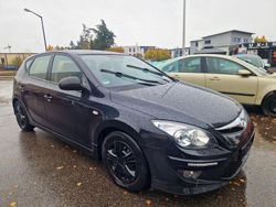 Schwarz Gebraucht 2011 Hyundai i30 Edition Limousine | 2.300 € (Guter Preis)