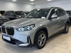 Silber spacesilber metallic (metallic) Gebraucht 2023 BMW X1 Performance SUV | 39.500 € (Superpreis)