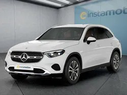 Weiß Gebraucht 2024 Mercedes GLC220 SUV | 56.199 €