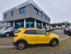 Gelb Gebraucht 2021 Kia Stonic Vision SUV | 17.900 €