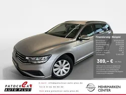 Silber Gebraucht 2023 VW Passat Basis Kombi | 28.670 € (Guter Preis)
