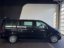 Obsidianschwarz metallic Gebraucht 2021 Mercedes EQV300 Avantgarde Van / Kleinbus | 46.990 € (Fairer Preis)