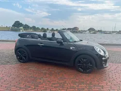 Schwarz Gebraucht 2018 Mini Cooper Kleinwagen | 16.200 € (Fairer Preis)