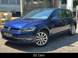 Blau Gebraucht 2019 VW Golf VII Highline Limousine | 17.600 € (Guter Preis)