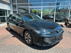 Schwarz Neu 2025 VW Passat Business Kombi | 41.990 € (Superpreis)
