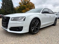 Weiß Gebraucht 2017 Audi S8 plus Ambiente Limousine | 43.790 € (Etwas zu teuer)