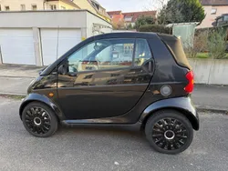 Schwarz Gebraucht 2005 Smart ForTwo Cabrio Pure Cabrio | 3.499 € (Fairer Preis)