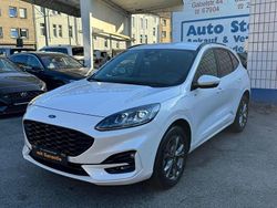 Weiß Gebraucht 2022 Ford Kuga ST-Line SUV | 20.650 € (Guter Preis)