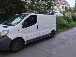 Weiß Gebraucht 2003 Renault Trafic Van | 1.800 € (Guter Preis)
