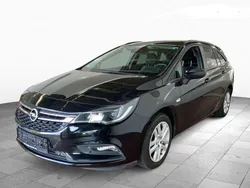 Schwarz Gebraucht 2018 Opel Astra Edition Kombi | 10.999 € (Fairer Preis)