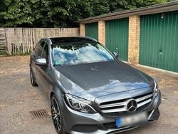 Grau Gebraucht 2016 Mercedes C250 Avantgarde Kombi | 18.999 €