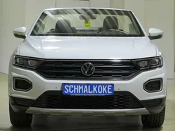 Weiss Gebraucht 2021 VW T-Roc Active SUV | 21.950 € (Guter Preis)