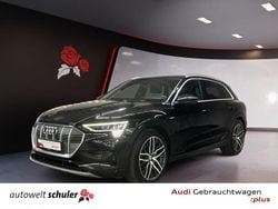 Mythosschwarz metallic (metallic) Gebraucht 2019 Audi e-tron Advanced SUV | 28.000 € (Fairer Preis)