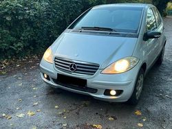 Silber Gebraucht 2005 Mercedes A150 Kleinwagen | 1.500 € (Teuer)