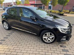 Schwarz Gebraucht 2020 Renault Clio V Experience Kleinwagen | 11.400 € (Fairer Preis)