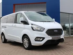 Frostweiß Gebraucht 2019 Ford Tourneo Custom Titanium Van / Kleinbus | 31.450 € (Etwas zu teuer)