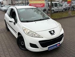 Weiß Gebraucht 2011 Peugeot 207 Tendance Limousine | 2.249 € (Guter Preis)